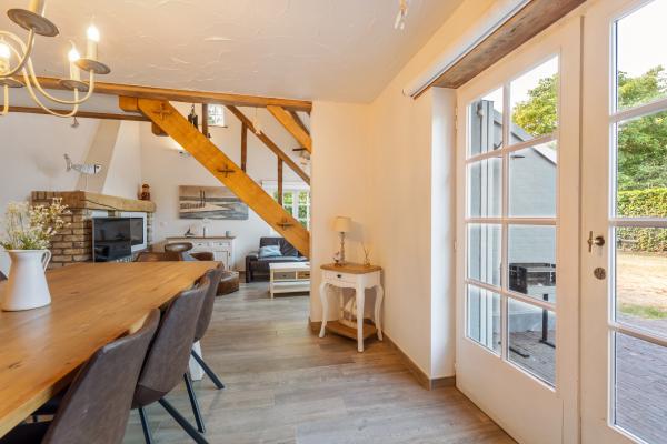 Ruim vakantiehuis voor 10 personen met grote tuin, vlak bij zee en centrum Nieuwpoort - thumbnail 6