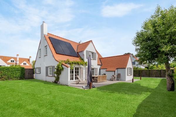 Authentiek vissershuis voor 10 personen met tuin, op loopafstand van strand - thumbnail 1
