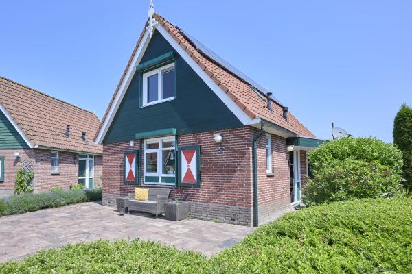 Sfeervol vrijstaand huis met veranda, 2 badkamers en uitzicht over de polder - thumbnail 1