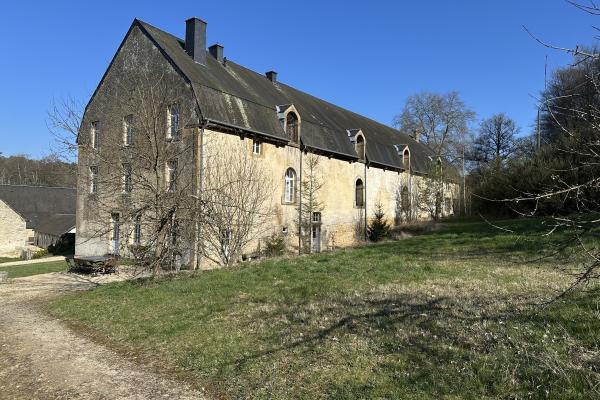 Vrijstaand vakantiehuis voor 9 personen in het centrum van Florenville - thumbnail 2
