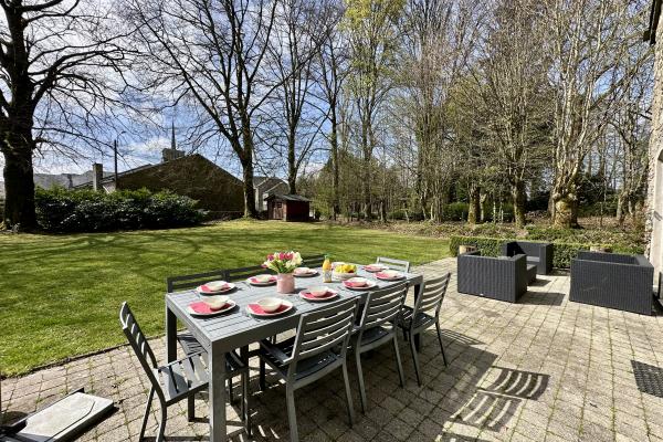 Ruim familieverblijf voor 12 personen met tuin en speelkamer in Offagne - thumbnail 1