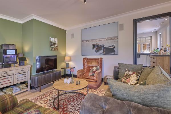 Centraal gelegen luxe villa in Balen voor 25 personen - thumbnail 4