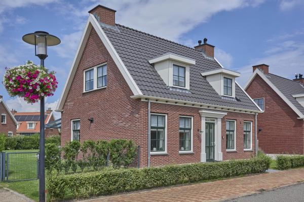 Luxe vrijstaande villa met sauna op 350m van het strand in Colijnsplaat - thumbnail 2