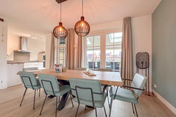Luxe villa met sauna en spabad, 500m van het strand in Colijnsplaat - thumbnail 6