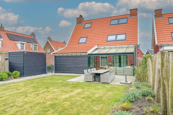 Luxe vrijstaande villa aan zee in Colijnsplaat voor 8 personen - thumbnail 1
