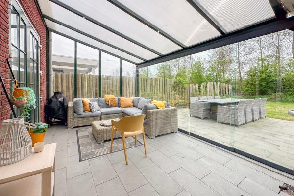 Luxe vrijstaande villa aan zee in Colijnsplaat voor 8 personen - thumbnail 3