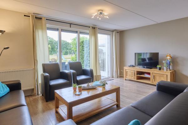 Landelijke vakantiewoning De Eik in Twente met weids uitzicht - thumbnail 6