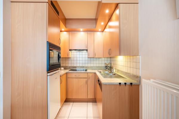 Op 400 m van zee: verzorgd appartement in centrum Koksijde - thumbnail 4