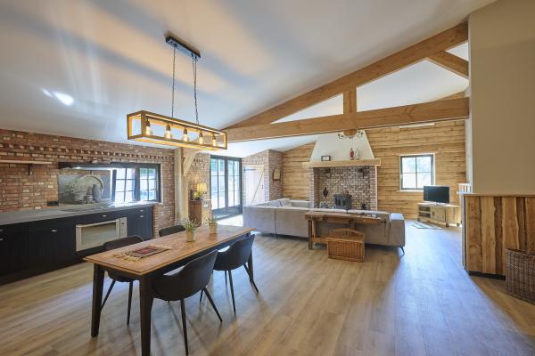 Luxe Brabantse hoeve met sauna en stoomcabine in bosrijke omgeving - thumbnail 3