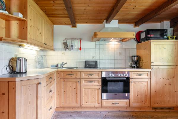 Knus appartement voor 8 op de boerderij in Niederau met bergzicht en tuin - thumbnail 5