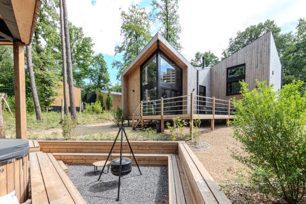 Uniek design vakantiehuis met wellness in rustige Ardense bossen bij Biron - thumbnail 2