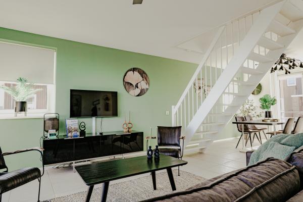 Modern waterappartement met vrij uitzicht in Uitgeest, 170m van centrum - thumbnail 3