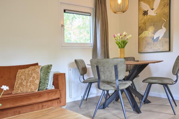 Royale Veluwse lodge op rustig bospark, 4 pers., op 120m van centrum Nunspeet - thumbnail 3