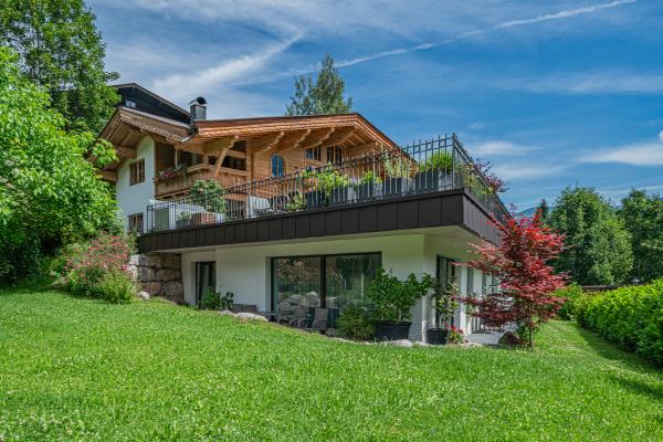 Modern appartement in Jochberg met tuin, 500m van de piste en skigebied KitzSki - thumbnail 1