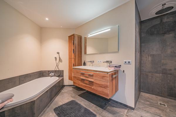 Modern appartement in Jochberg met tuin, 500m van de piste en skigebied KitzSki - thumbnail 4