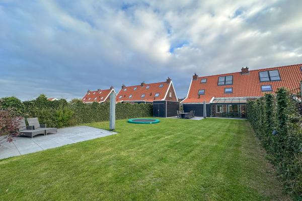 Luxe 8-persoonsappartement met sauna en spa, 500m van het strand in Colijnsplaat - thumbnail 2