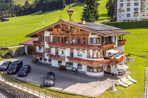 Aan de piste: Luxe appartement met wellness in Wildschönau - thumbnail 1