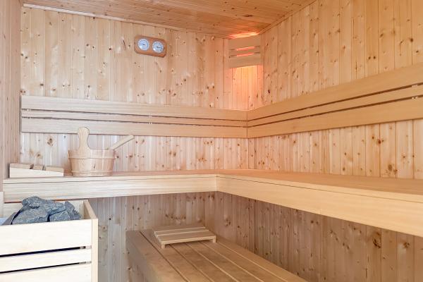 Wellness villa aan zee in Colijnsplaat met spa, sauna en omheinde tuin - thumbnail 5