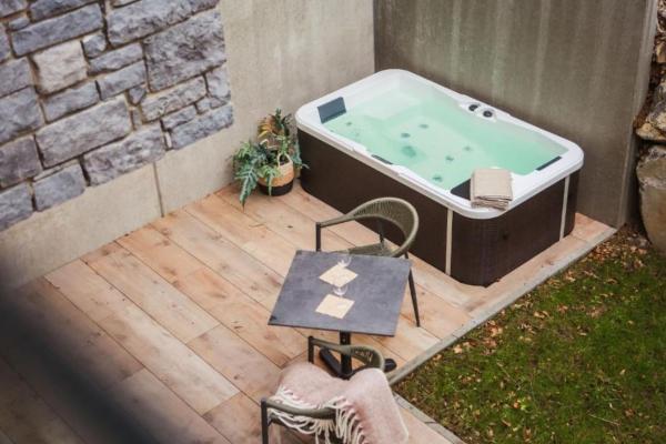 Luxe appartement met privé spa en garage, 350m van centrum Durbuy - thumbnail 2