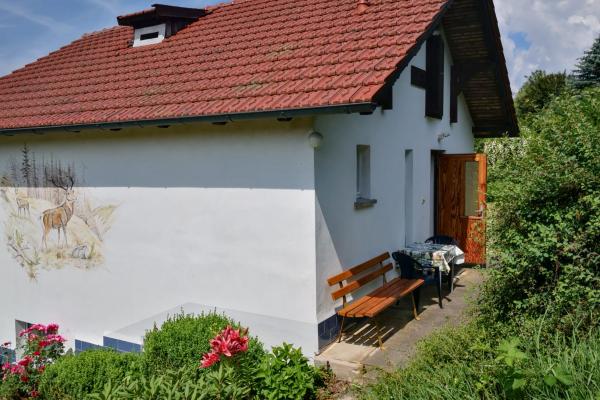 Zonnig vakantiehuis met grote tuin aan de rand van het Thüringer Woud - thumbnail 3
