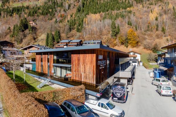 Stijlvol appartement voor 8 personen, direct aan de piste in Neukirchen - thumbnail 1