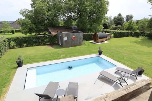 10-persoons vakantiehuis in Gesves met zwembad en sauna - thumbnail 4