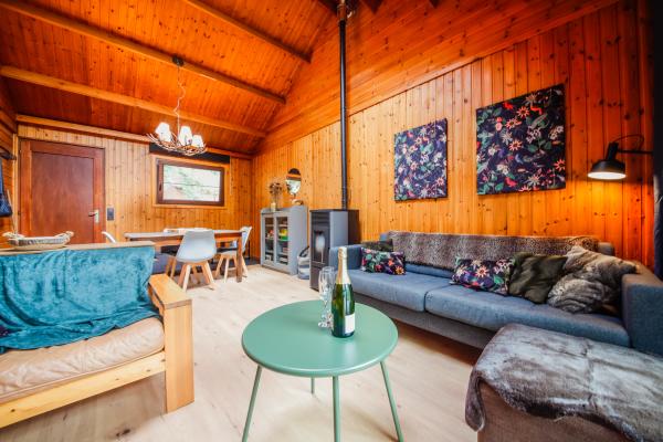 Knus chalet voor 5 in de bossen bij Heure, Ardennen - thumbnail 3