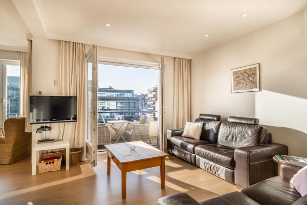 Modern appartement in centrum Koksijde met balkon, 150m van strand - thumbnail 2