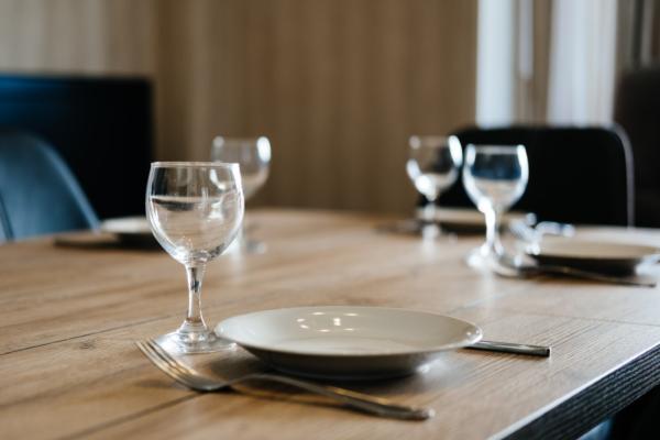 Aan zee: 6-persoons appartement met zeezicht in Sint-Idesbald - thumbnail 5