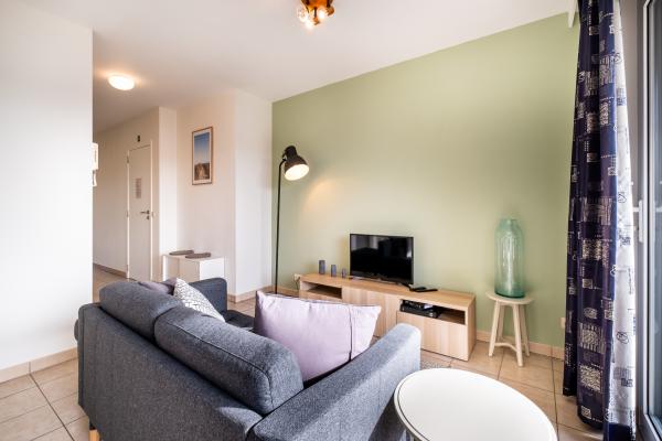 Zonnig appartement voor 6 op 150m van strand en centrum Sint-Idesbald - thumbnail 2
