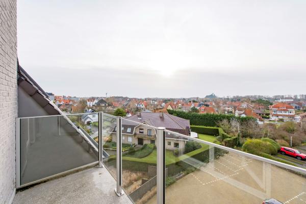 Stijlvol appartement op 250 meter van strand en centrum in Koksijde - thumbnail 3