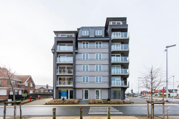 Stijlvol appartement op 250 meter van strand en centrum in Koksijde - thumbnail 4