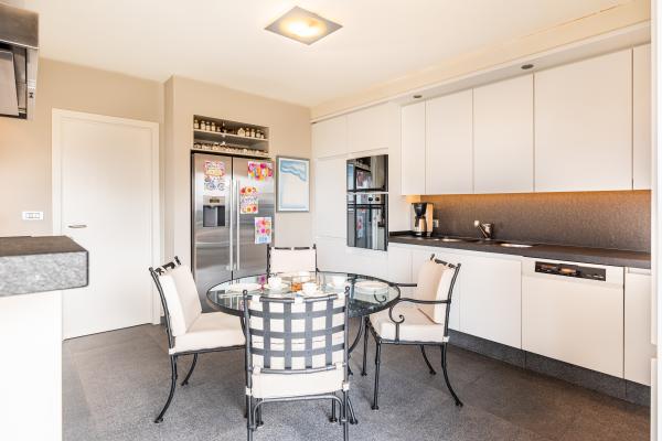 Ruim duplex appartement met zeezicht op 100m van het strand in De Panne - thumbnail 5