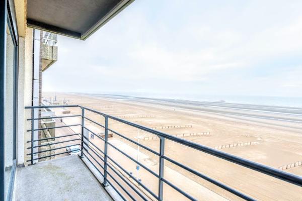 Centraal gelegen appartement met zeezicht in Koksijde - thumbnail 4