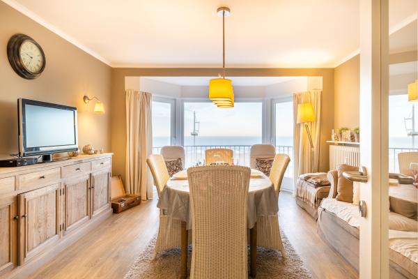 Landelijk appartement met zeezicht direct aan het strand van Koksijde - thumbnail 1