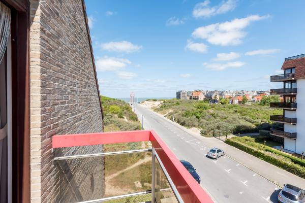 Familieappartement voor 9 op 200m van het strand in Sint-Idesbald - thumbnail 1