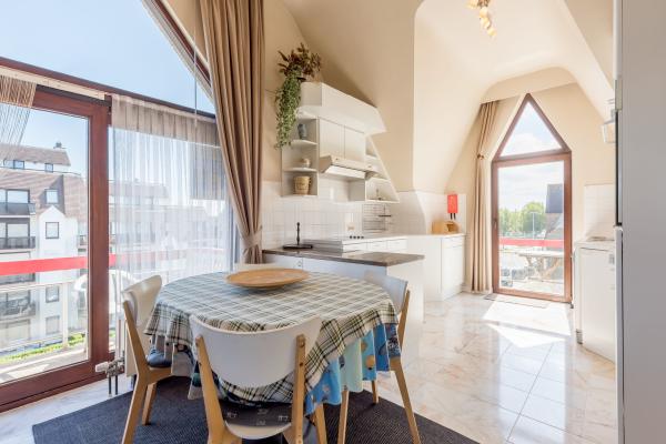 Familieappartement voor 9 op 200m van het strand in Sint-Idesbald - thumbnail 4