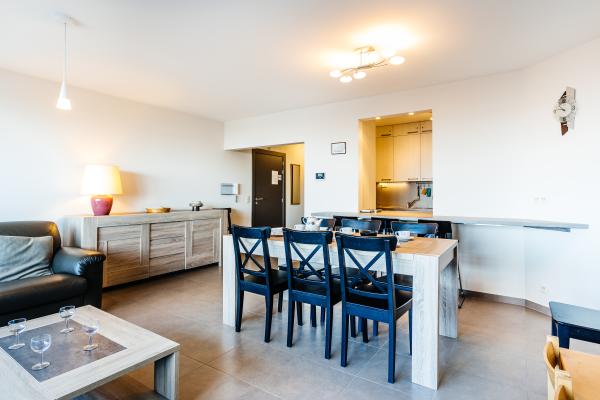 Centraal gelegen appartement aan zee in Koksijde met zeezicht - thumbnail 4