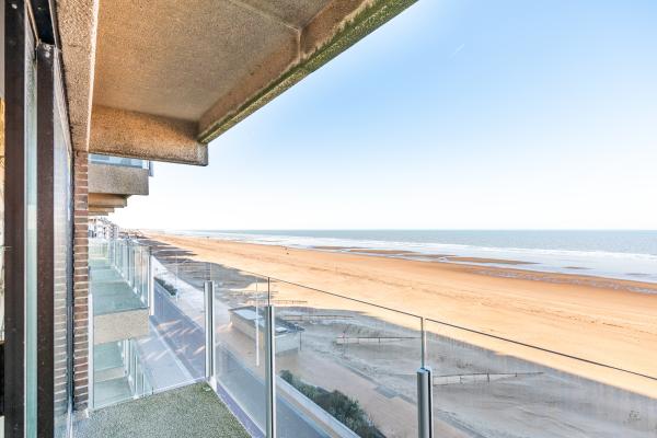 Appartement aan zee met zeezicht in Sint-Idesbald (6 pers.) - thumbnail 2