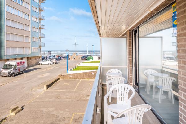 Aan zee: stijlvol 4-persoons appartement in centrum Koksijde - thumbnail 3