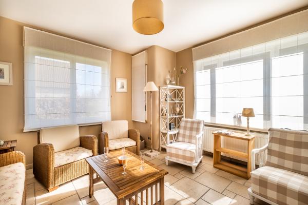 Authentieke villa voor 9 personen in Sint-Idesbald, vlakbij zee en duinen - thumbnail 2