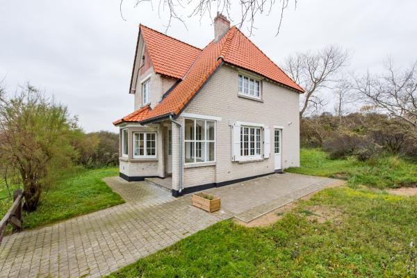 Vrijstaande villa aan de duinen in Koksijde, vlakbij zee en centrum - thumbnail 1