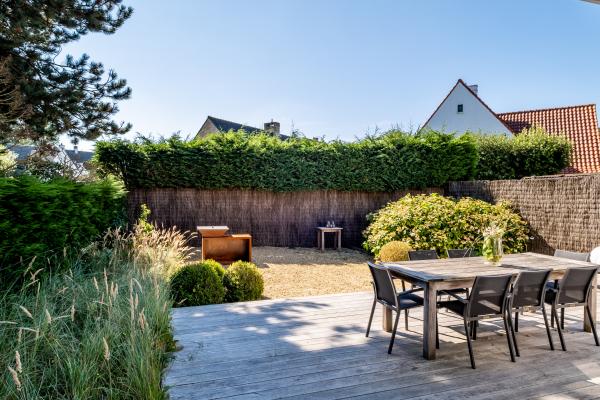 Stijlvol vakantiehuis voor 8 in Koksijde, 700m van zee met tuin & spa - thumbnail 3