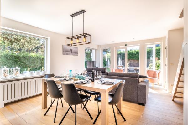 Stijlvol vakantiehuis voor 8 in Koksijde, 700m van zee met tuin & spa - thumbnail 4