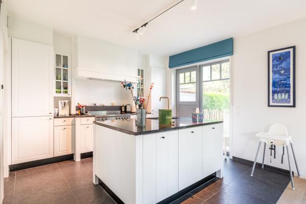 Op 1,5 km van zee: Stijlvol vakantiehuis voor 9 personen in Sint-Idesbald - thumbnail 4