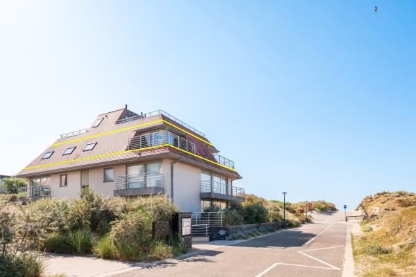 Centraal gelegen appartement aan zee in Koksijde voor 8 personen - thumbnail 1