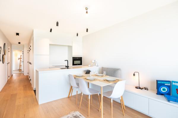Luxe nieuwbouwappartement met frontaal zeezicht in hartje Koksijde - thumbnail 4