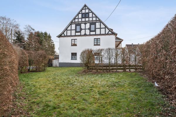 Ruim vakantiehuis voor 8 personen in het groene hart van het Sauerland - thumbnail 2