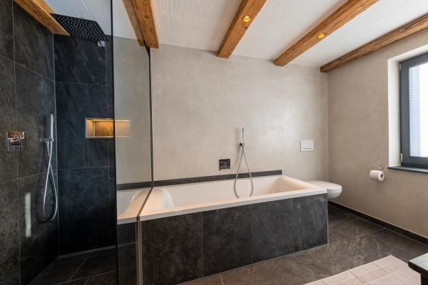 Luxe alpine appartement aan de piste in Kitzbühel met zonneterras - thumbnail 4
