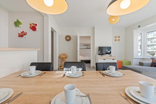 Gerenoveerd 6-persoons appartement op 200m van het strand in Nieuwpoort-Bad - thumbnail 4